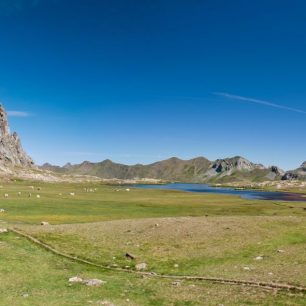 Ibón de Anayet, Pyreneje, Španělsko