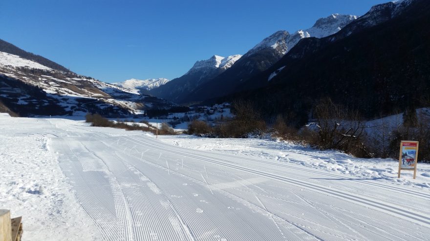 Začátek běžecké trasy ve Scoulu, Švýcarsko