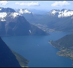 Norské fjordy jsou dechberoucí