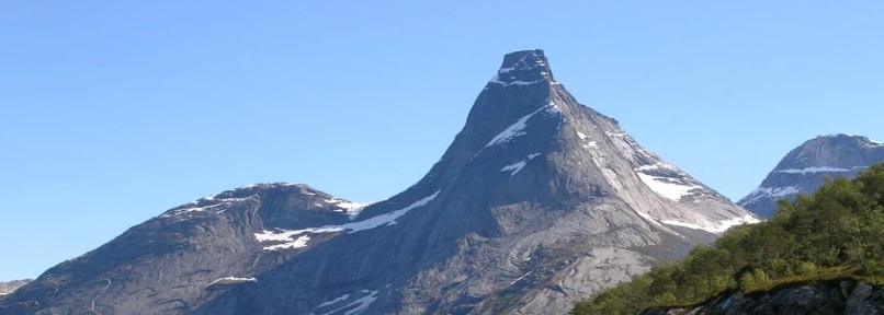 Stetind v celé své kráse