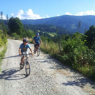 Na cyklostezky se můžete vydat i s dětmi, St. Martin, Rakousko