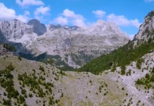 Výstup na Šeu e Bardës v Albánských Alpách