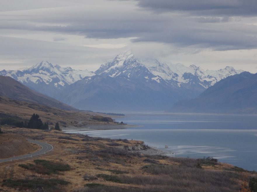 Jezero Pukaki a Mt.Cook