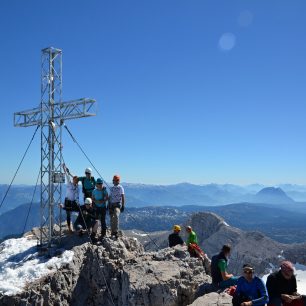 Vrchol Hoher Dachstein (3995 m).
