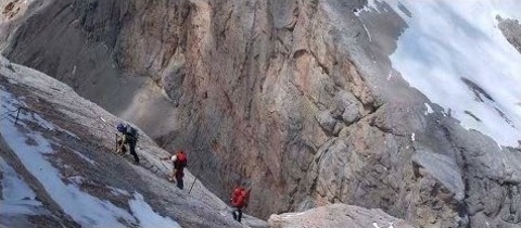 Výstup na nejvyšší vrchol Dolomit - Marmoladu