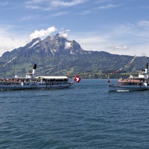 Parníky na Lucernském jezeře, Švýcarsko