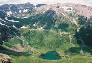 Trek Kavkazem k jezeru Kajafar a výstupem na Pik Pijoněr