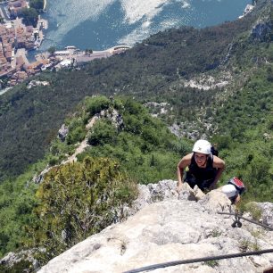 Ferata Via dell´Amicizia na vrcholek S. A. T. nad jezerem Lago di Garda