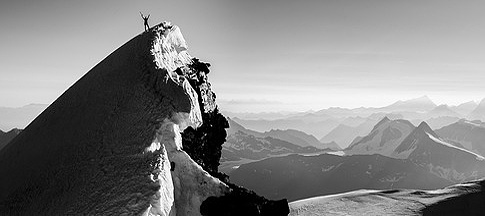 Výstupy na alpské čtyřtisícovky Bishorn a Combin de Valsorey, pro který byl motivátorem sám Ueli Steck