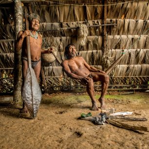 Domorodým kmenům je naštěstí moderní civilizace na hony vzdálena