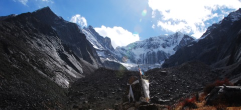 Trekování kolem tibetského obra &#8211; hory Genyen