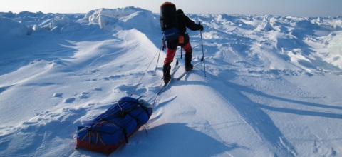 Pochod Sibiří v polárnickém stylu v blízkosti pohoří Ural