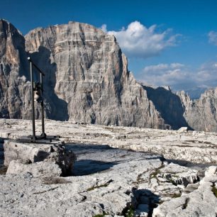 Brenta a její vápencové věže, italské Alpy. Foto Vladimír Červenka